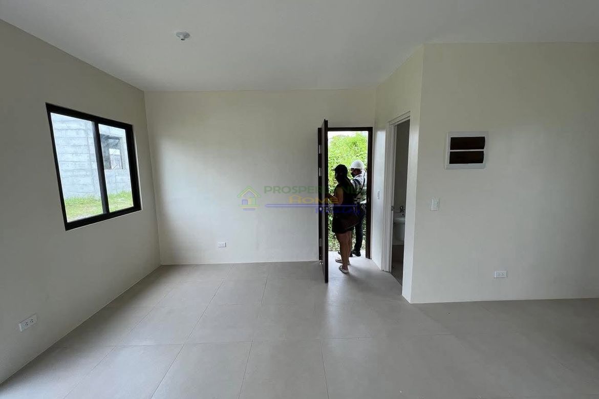 3 Bedroom House for Sale in Poblacion I-A, Imus, Cavite – photo 4