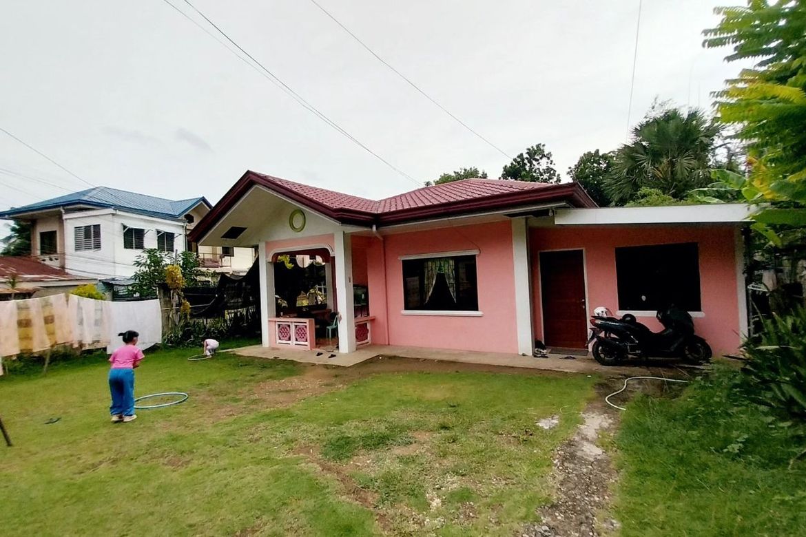 3 Bedroom House for Sale in Poblacion, Liloan, Cebu
