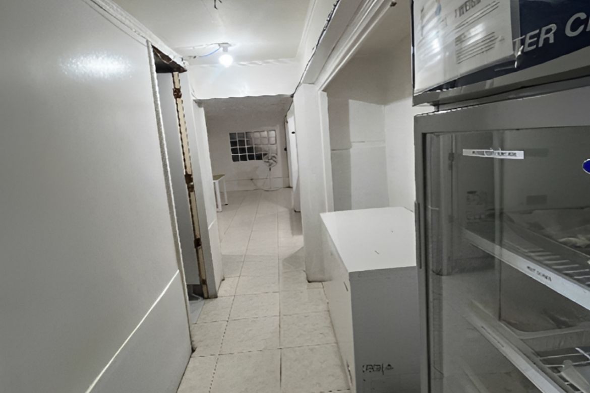 3 Bedroom House for Sale in Poblacion, Makati City – photo 8