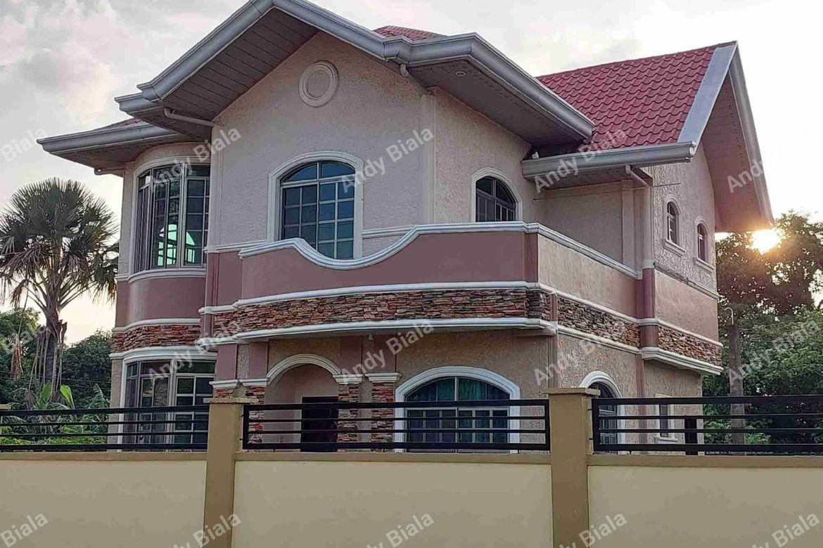 3 Bedroom House for Sale in Poblacion, Manaoag, Pangasinan