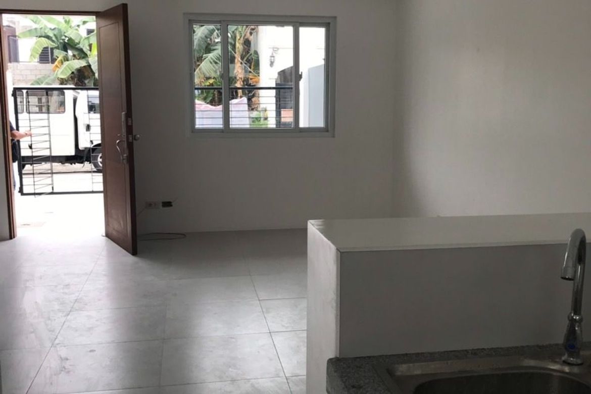 3 Bedroom House for Sale in Poblacion, Muntinlupa, Metro Manila – photo 2