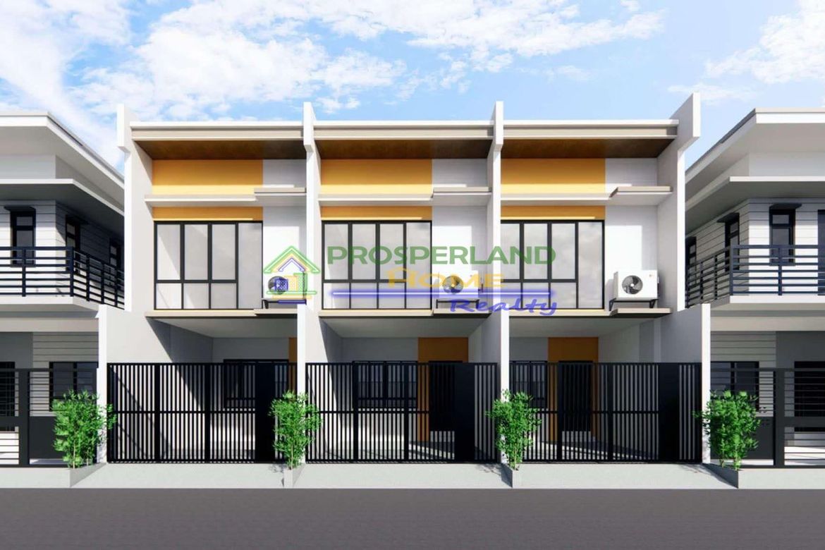 3 Bedroom House for Sale in Pulang Lupa Dos, Las Piñas, Metro Manila
