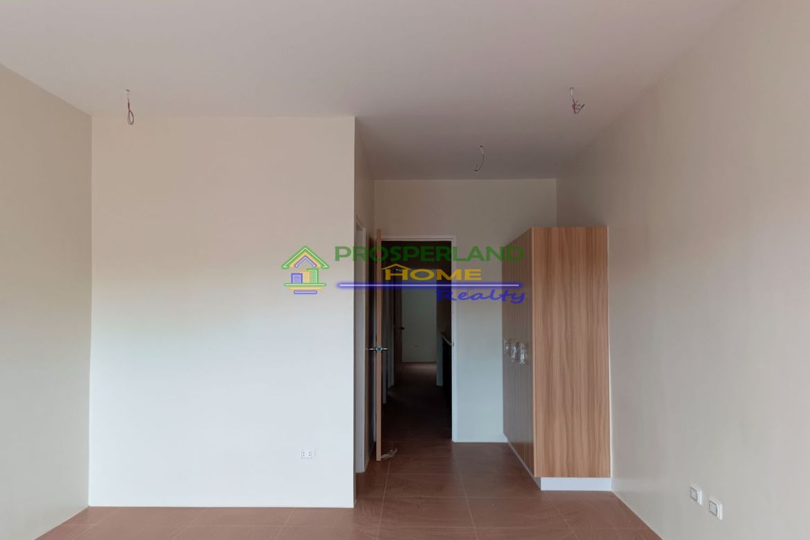 3 Bedroom House for Sale in Pulang Lupa Dos, Las Piñas, Metro Manila – photo 4
