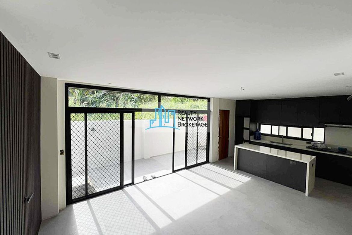 3 Bedroom House for Sale in Pulangbato, Cebu City, Cebu