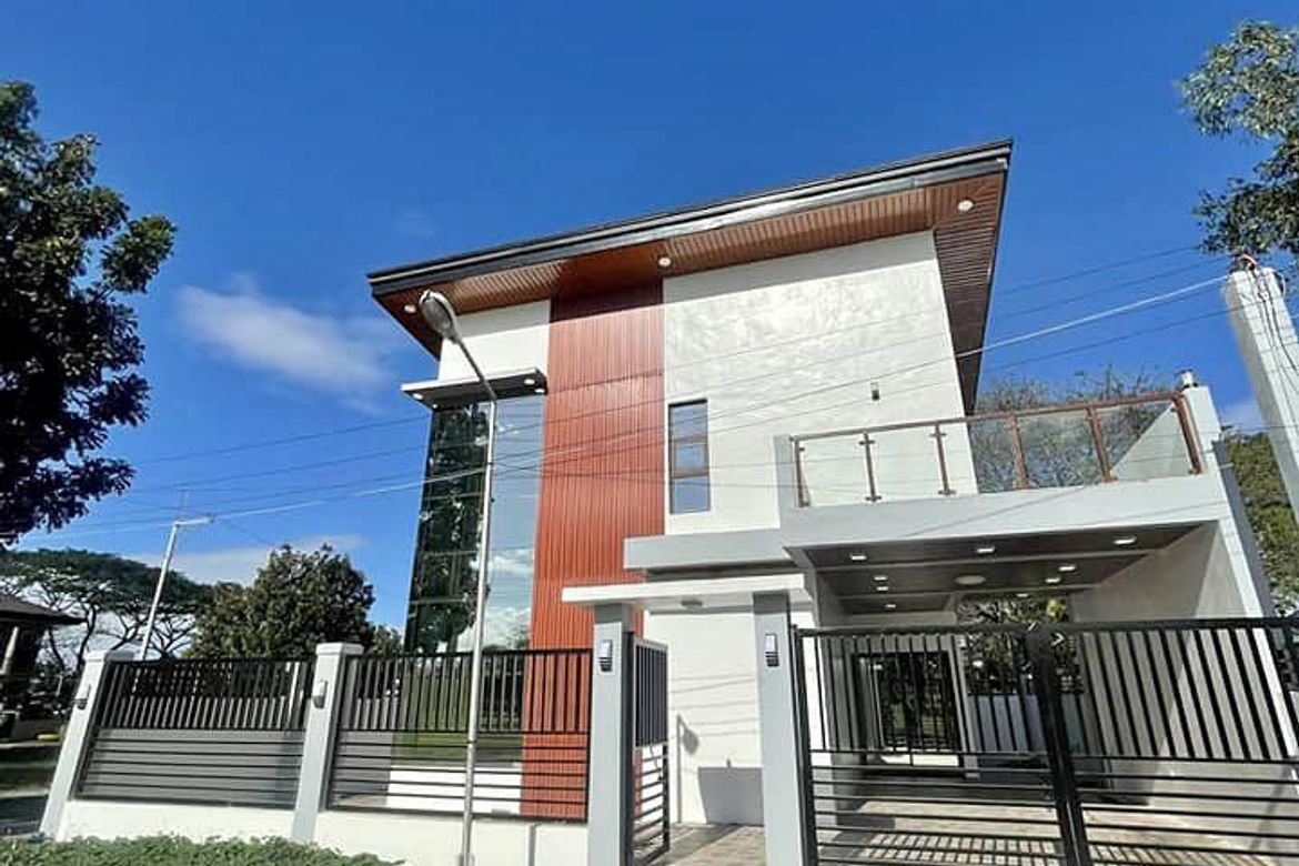 3 Bedroom House for Sale in Pulo, Cabuyao, Laguna