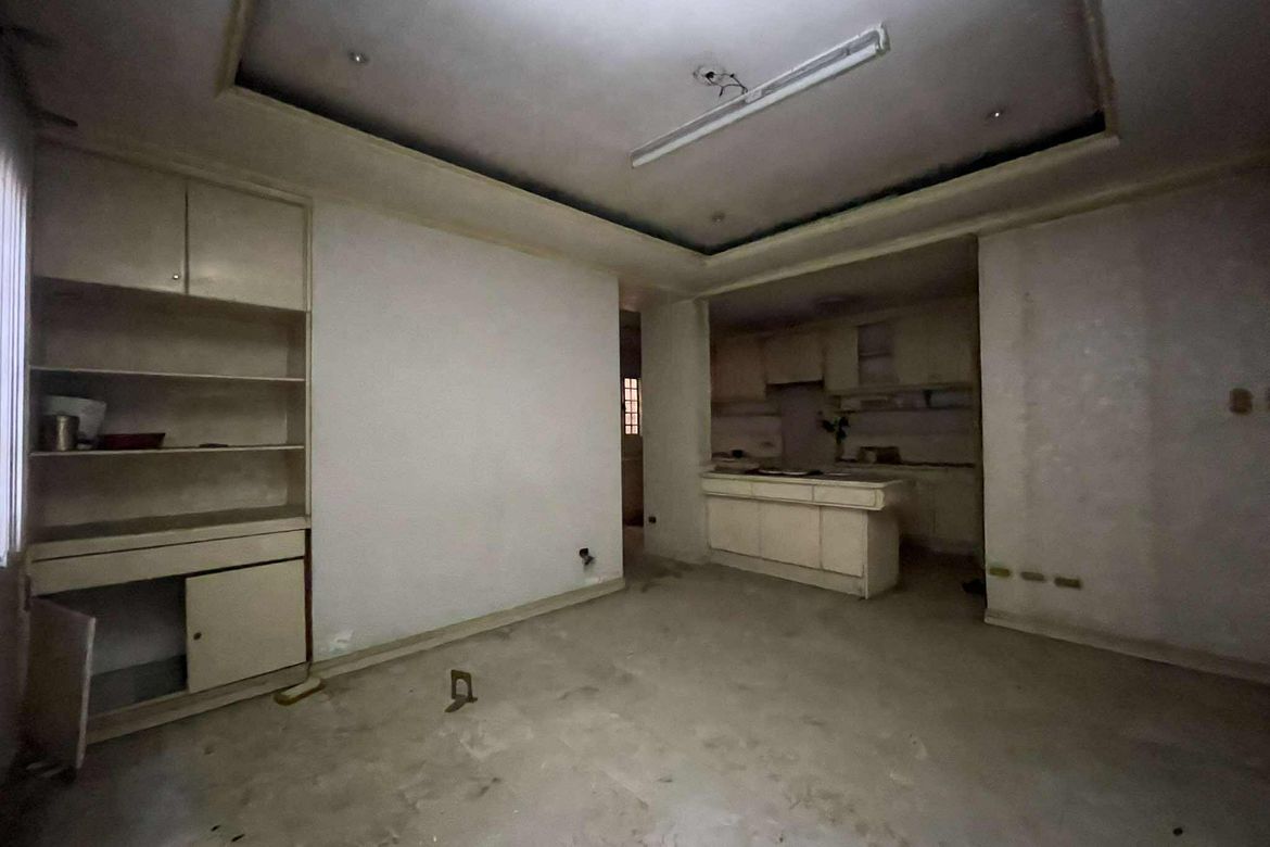 3 Bedroom House for Sale in Sacred Heart, Quezon City, Metro Manila near MRT-3 Kamuning – photo 3