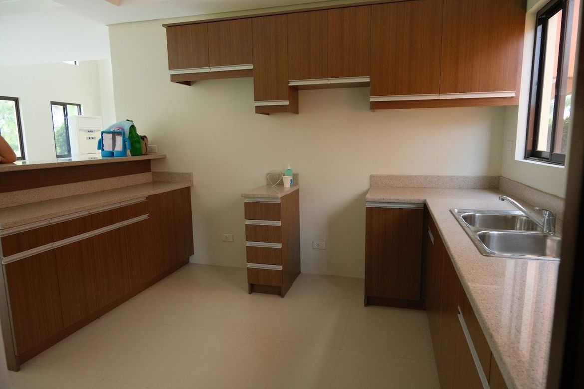 3 Bedroom House for Sale in Salawag, Dasmariñas, Cavite – photo 3