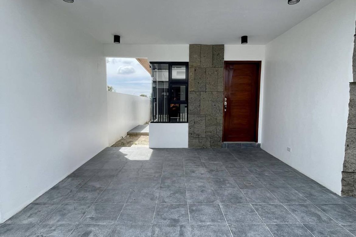 3 Bedroom House for Sale in San Agustin, Concepcion, Tarlac – photo 3