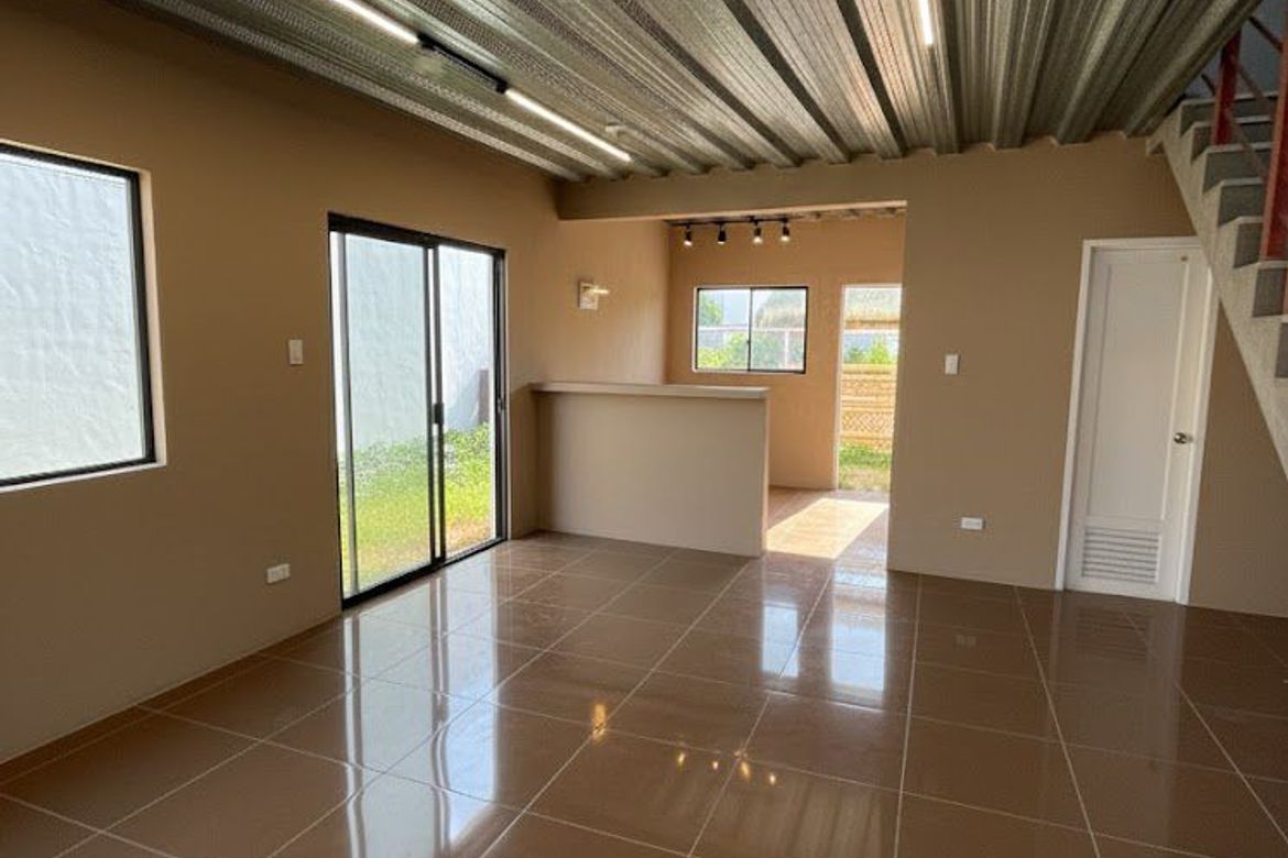 3 Bedroom House for Sale in San Bartolome, Santo Tomas, Batangas – photo 2