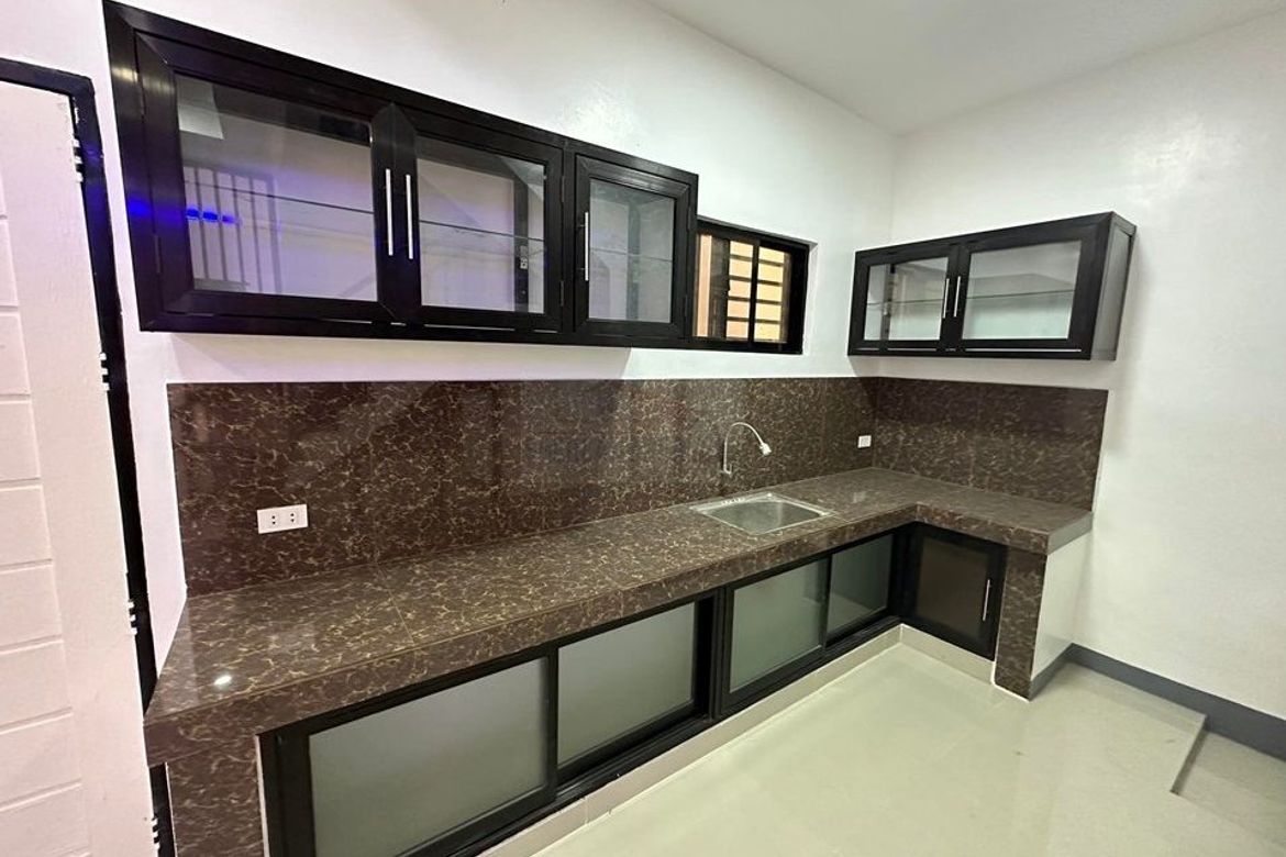 3 Bedroom House for Sale in San Francisco, Mabalacat, Pampanga – photo 8