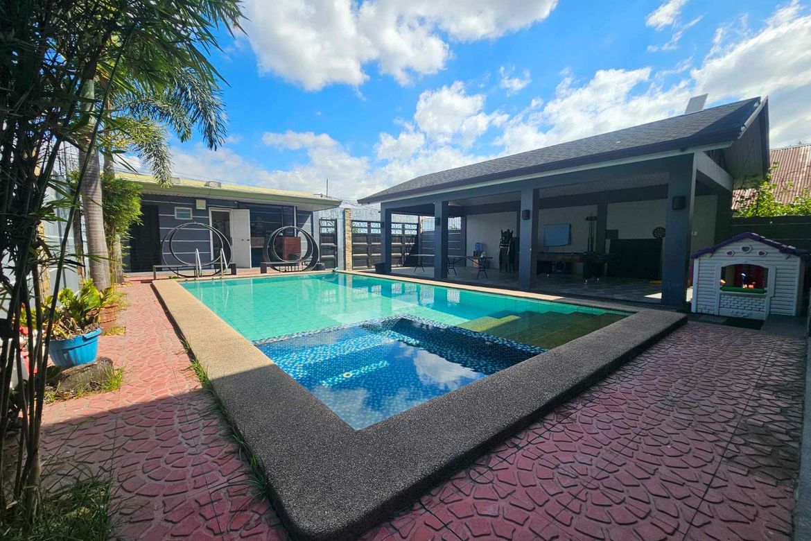 3 Bedroom House for Sale in San Francisco, Mabalacat, Pampanga