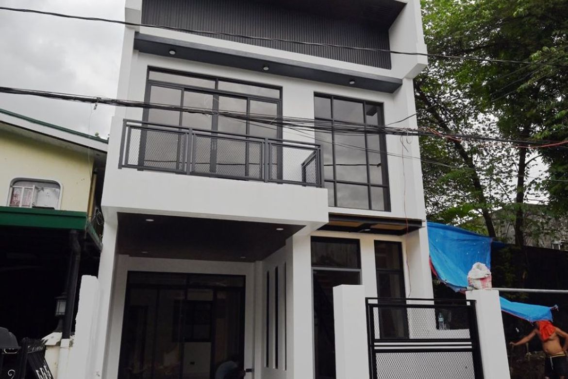 3 Bedroom House for Sale in San Isidro, Cainta, Rizal