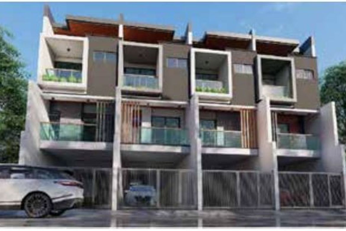 3 Bedroom House for Sale in San Isidro, Parañaque, Metro Manila