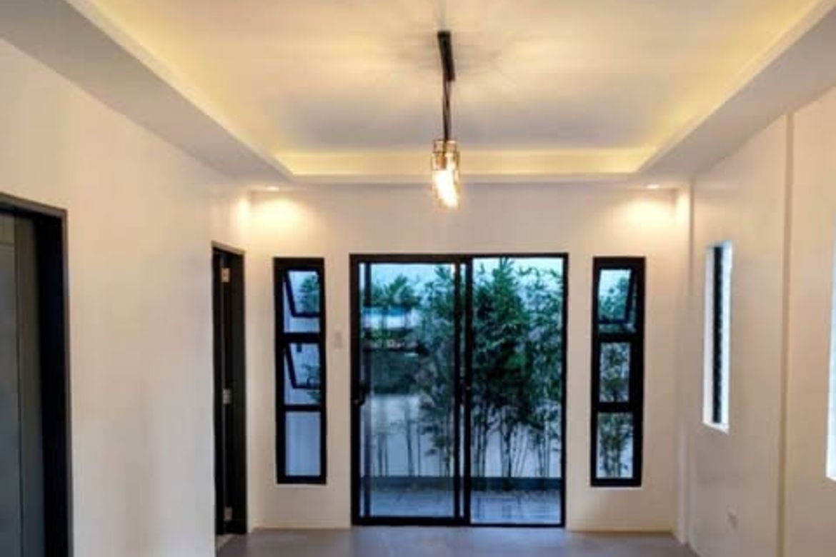 3 Bedroom House for Sale in San Isidro, Parañaque, Metro Manila – photo 7
