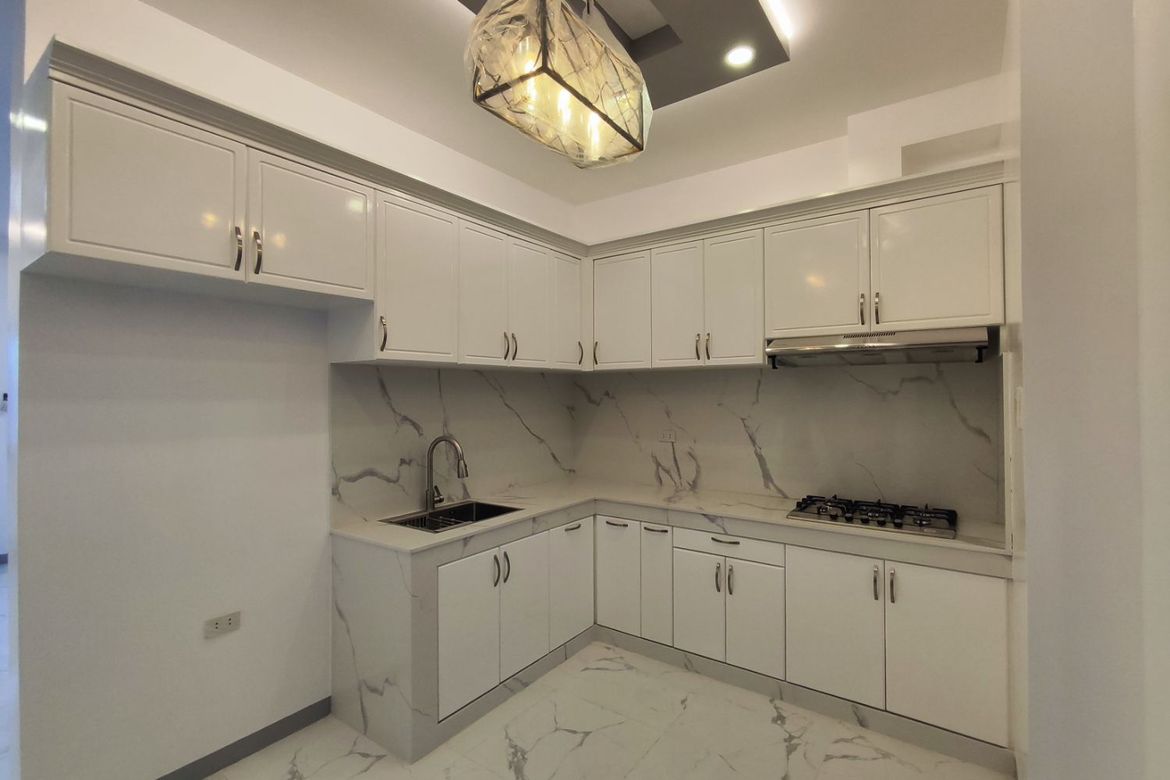 3 Bedroom House for Sale in San Isidro, Parañaque, Metro Manila – photo 4