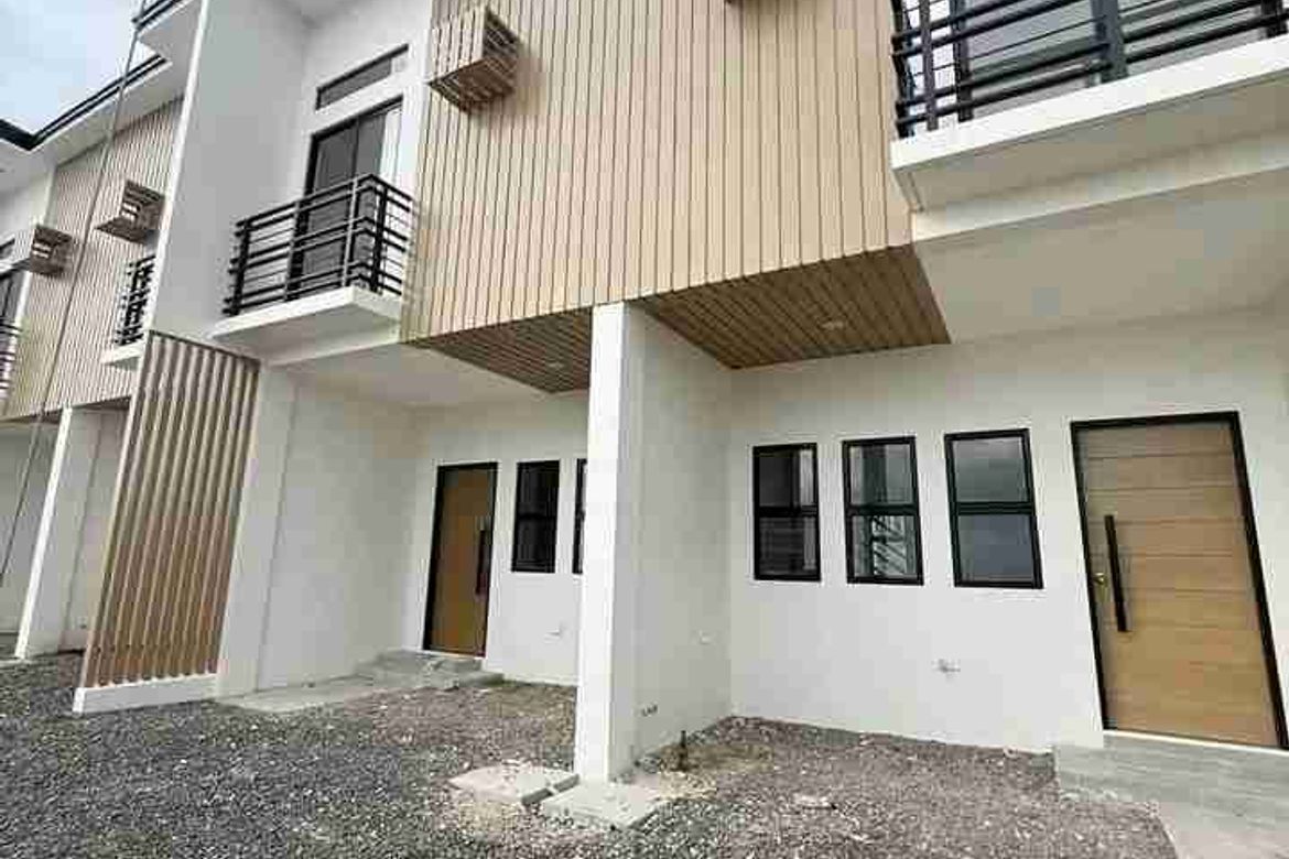 3 Bedroom House for Sale in San Isidro, San Fernando, Cebu