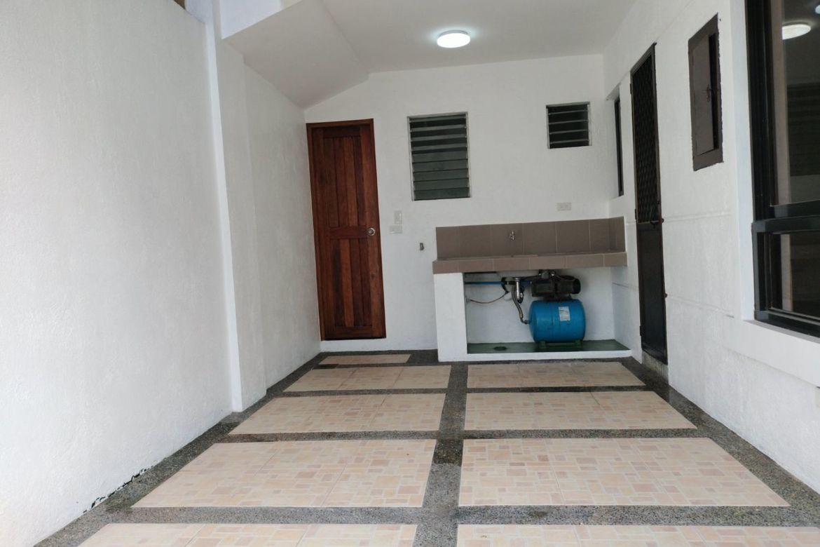 3 Bedroom House for Sale in San Miguel, Pasig, Metro Manila – photo 3