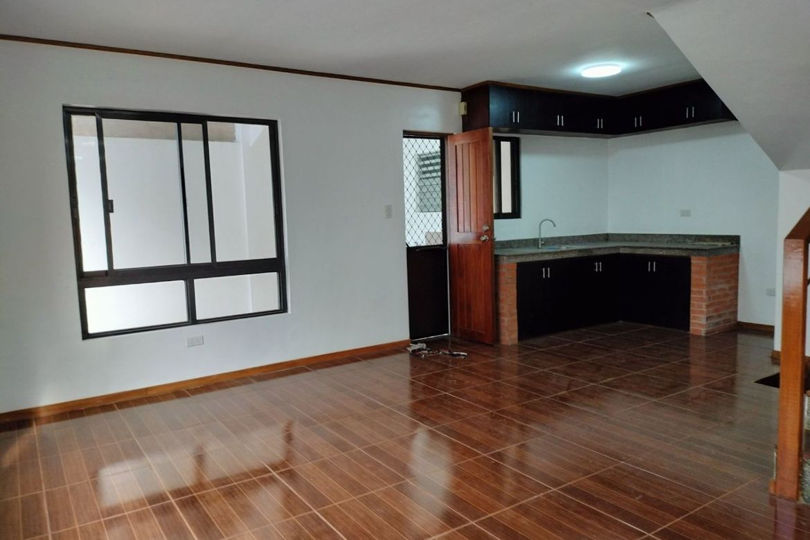 3 Bedroom House for Sale in San Miguel, Pasig, Metro Manila – photo 5