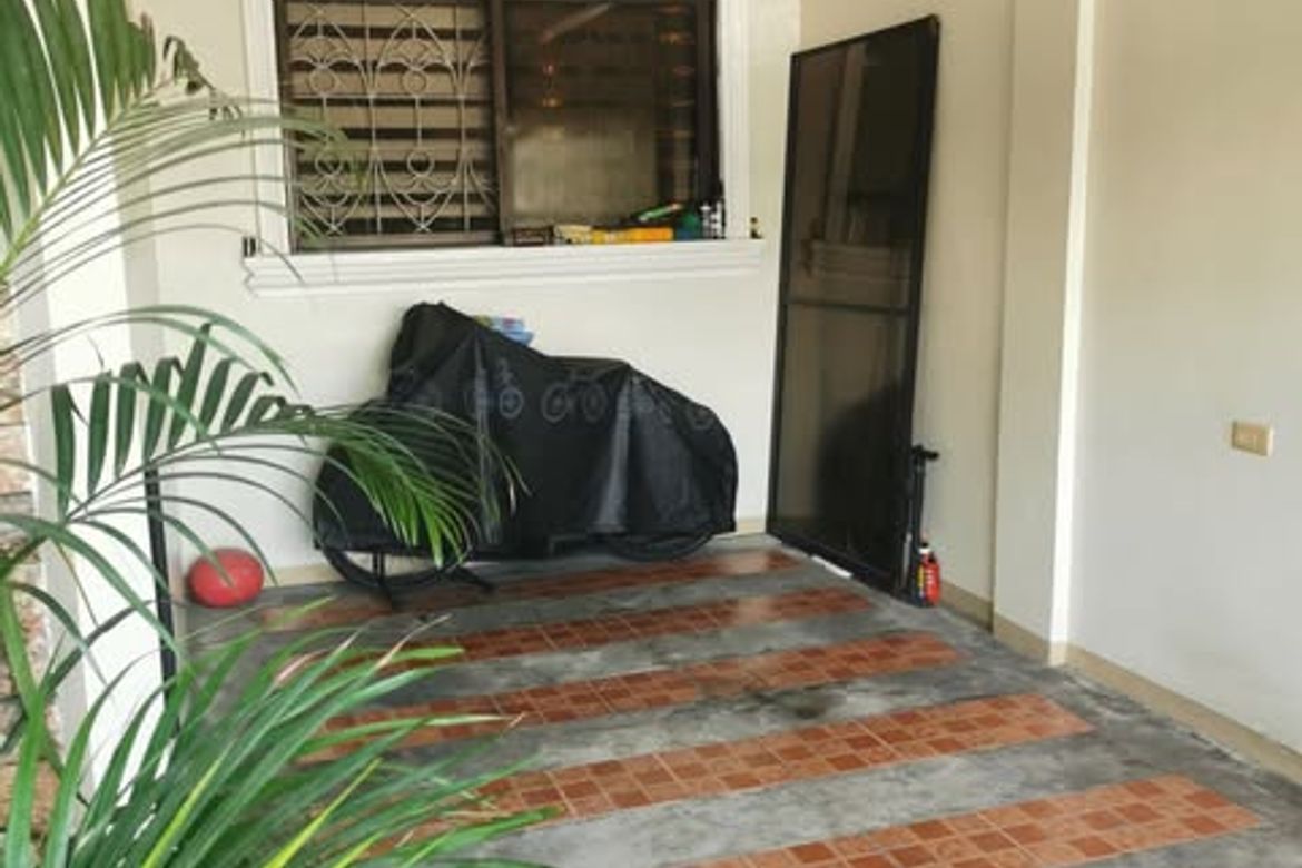 3 Bedroom House for Sale in San Nicolas, Pasig, Metro Manila – photo 8