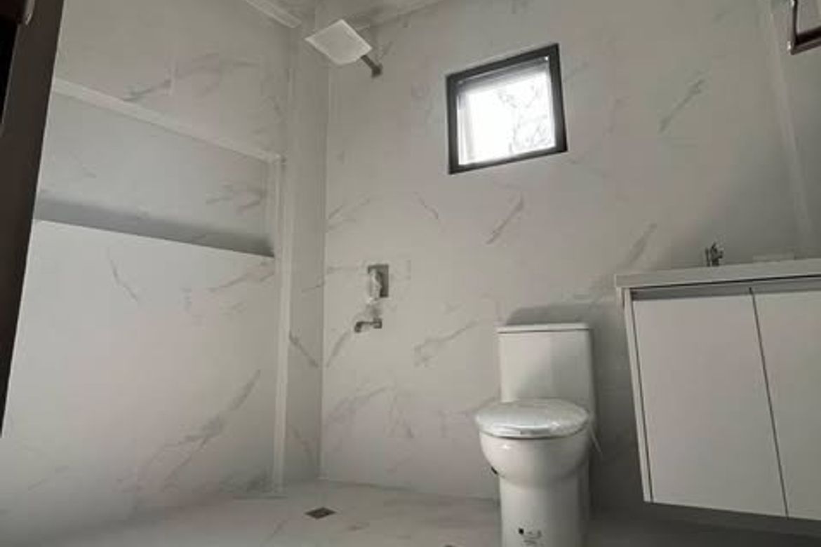3 Bedroom House for Sale in San Nicolas, Pasig, Metro Manila – photo 5