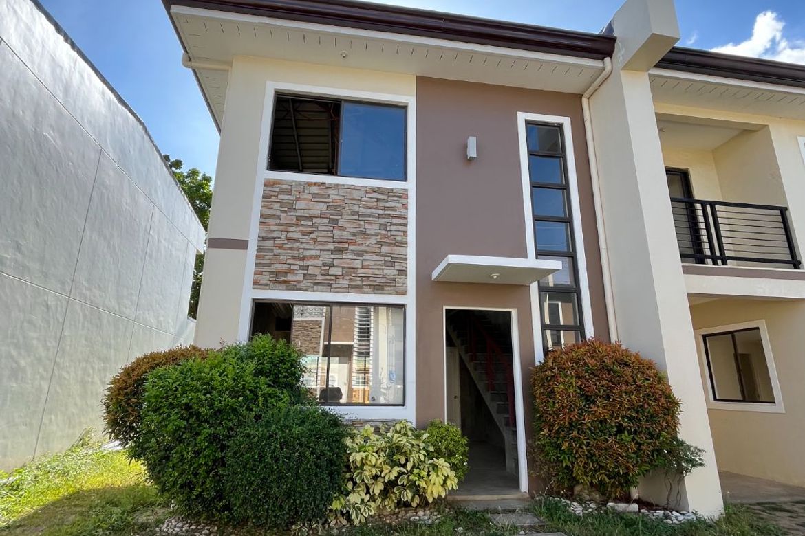 3 Bedroom House for Sale in San Pedro, Santo Tomas, Batangas