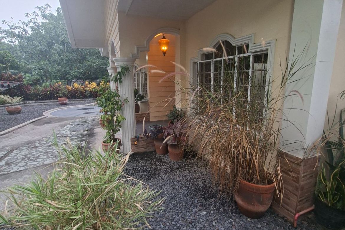 3 Bedroom House for Sale in San Ramon, Tabaco, Albay – photo 3