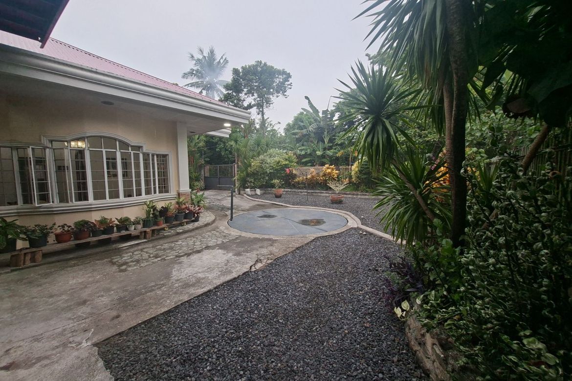 3 Bedroom House for Sale in San Ramon, Tabaco, Albay – photo 5