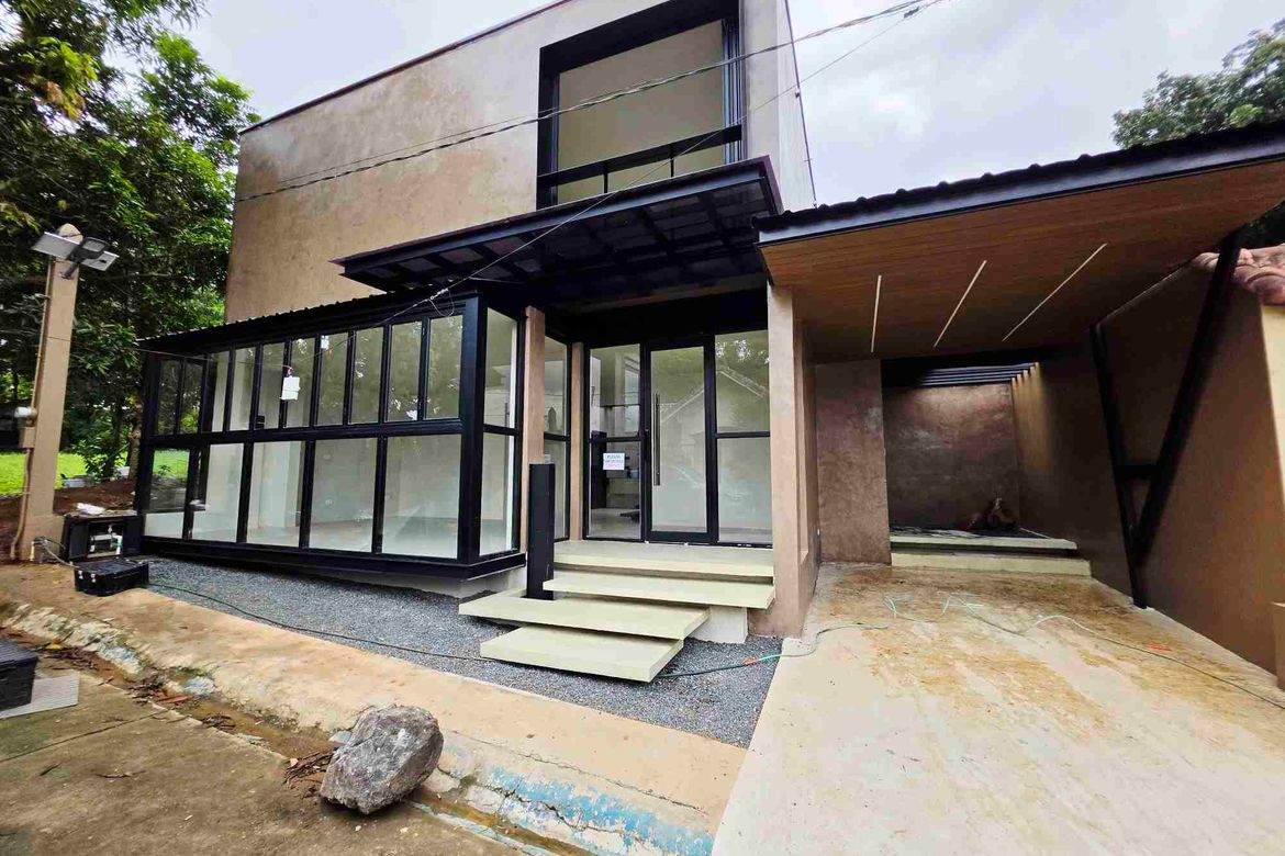3 Bedroom House for Sale in San Roque, Antipolo, Rizal