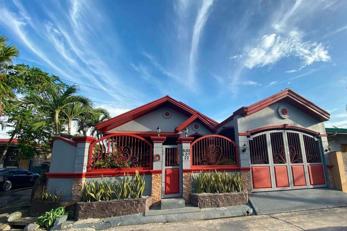 3 Bedroom House for Sale in Santo Domingo, Angeles, Pampanga