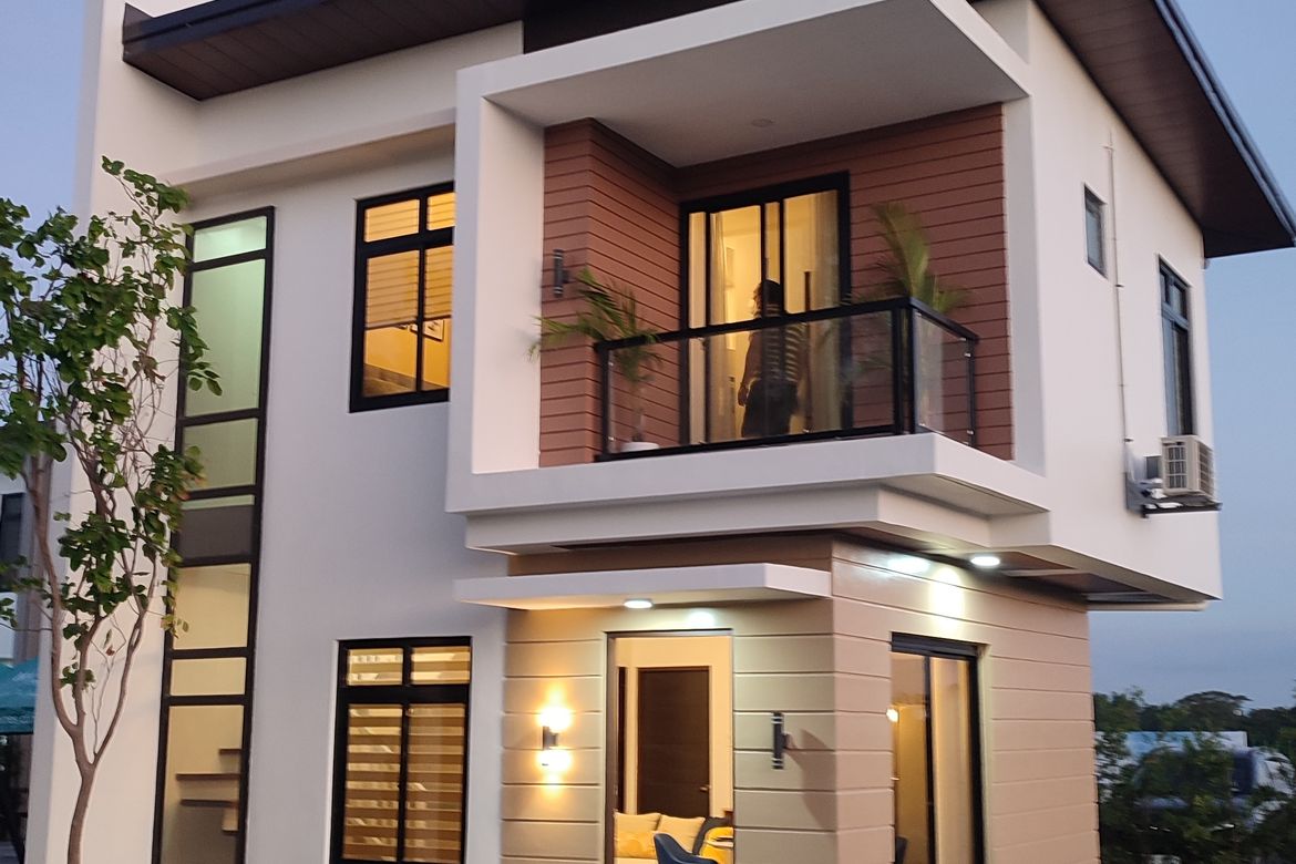 3 Bedroom House for Sale in Santo Rosario, Magalang, Pampanga