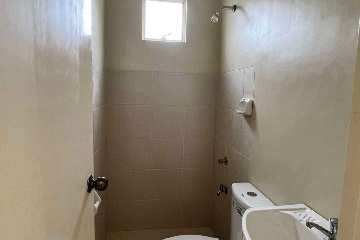 3 Bedroom House for Sale in Sapalibutad, Angeles, Pampanga – photo 7