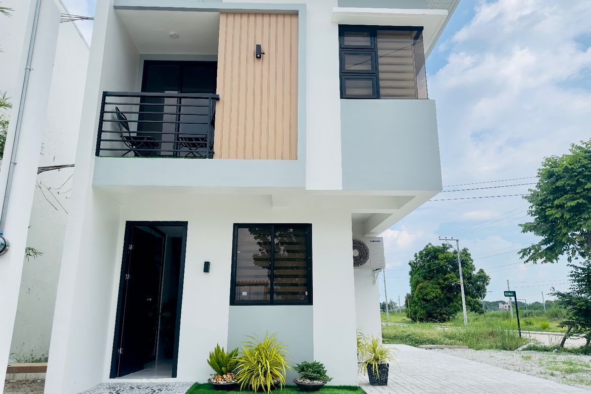 3 Bedroom House for Sale in Sapang Biabas, Mabalacat, Pampanga
