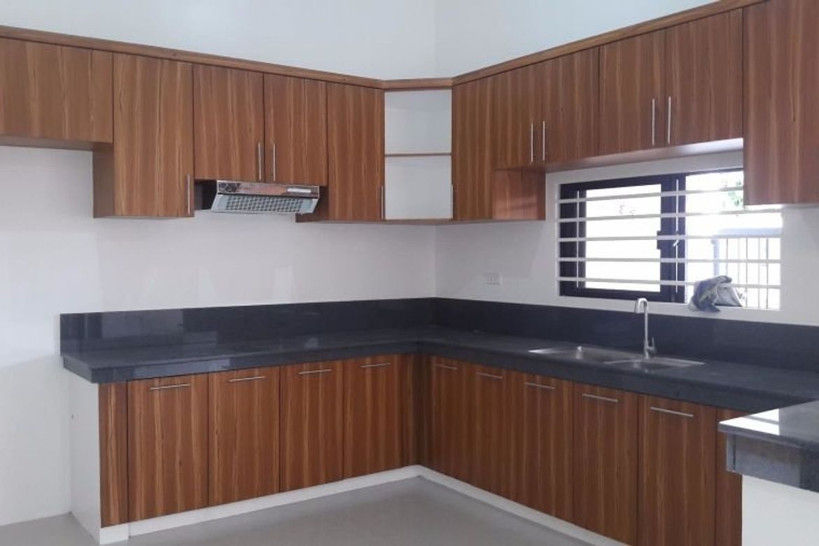 3 Bedroom House for Sale in Sindalan, San Fernando, Pampanga – photo 6