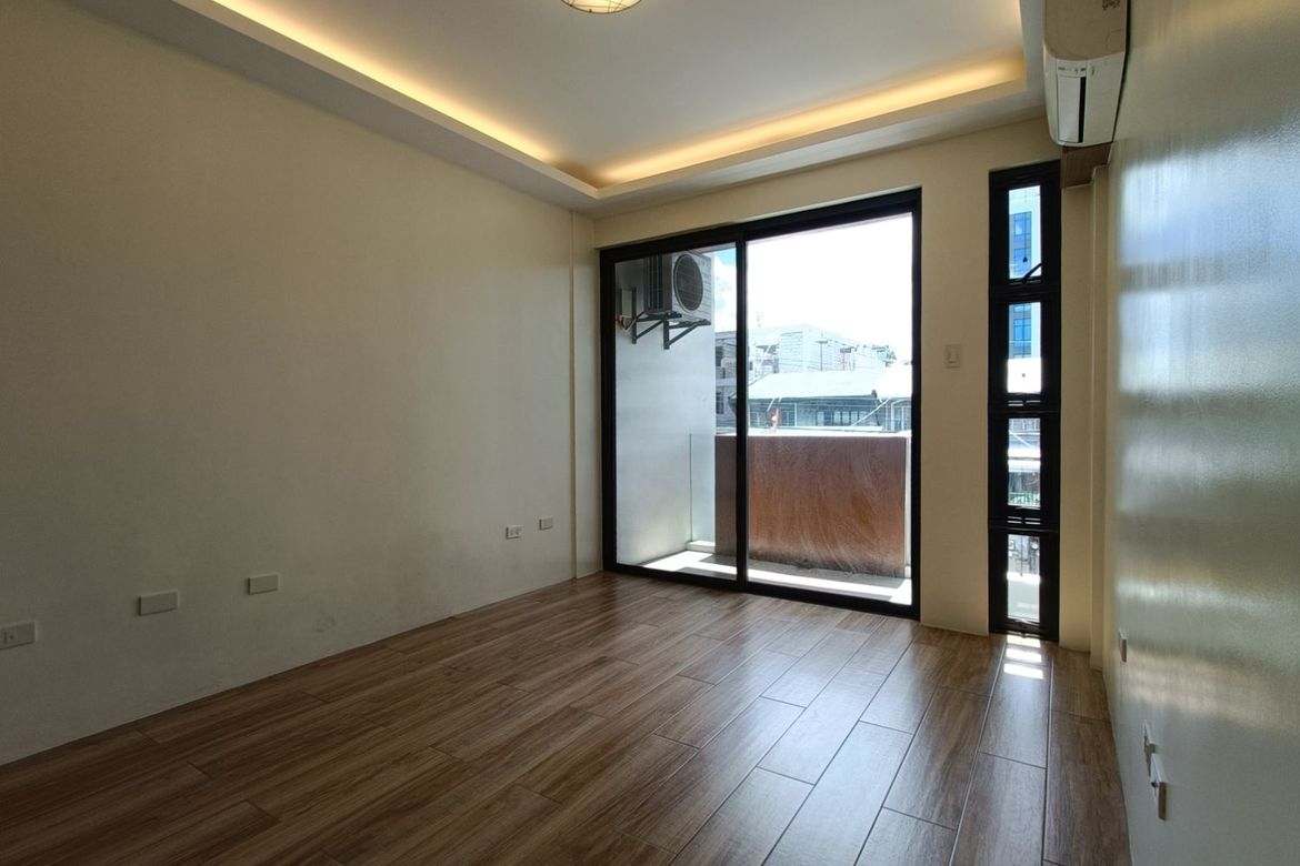3 Bedroom House for Sale in Socorro, Quezon City, Metro Manila near LRT-2 Araneta Center-Cubao – photo 2