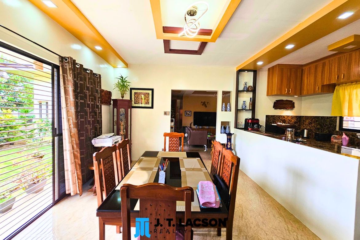3 Bedroom House for Sale in South Poblacion, Valencia, Negros Oriental – photo 5