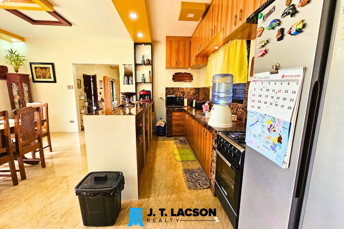 3 Bedroom House for Sale in South Poblacion, Valencia, Negros Oriental – photo 7