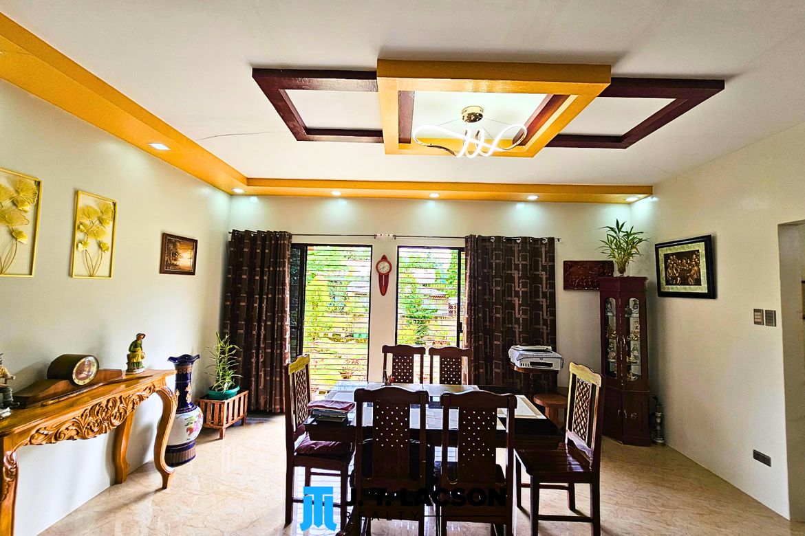3 Bedroom House for Sale in South Poblacion, Valencia, Negros Oriental – photo 8