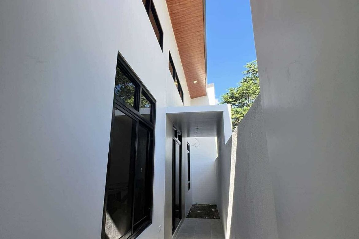 3 Bedroom House for Sale in Tabun, Angeles, Pampanga – photo 3