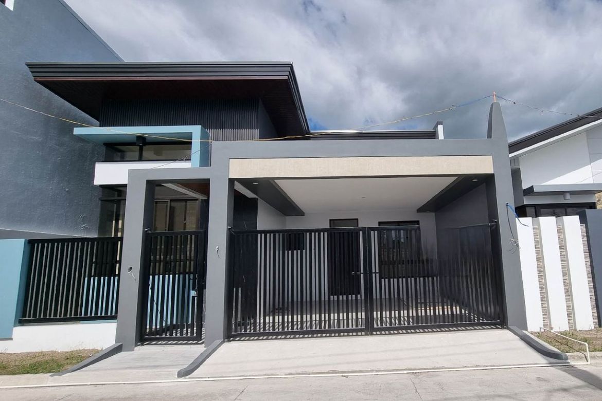3 Bedroom House for Sale in Tabun, Angeles, Pampanga