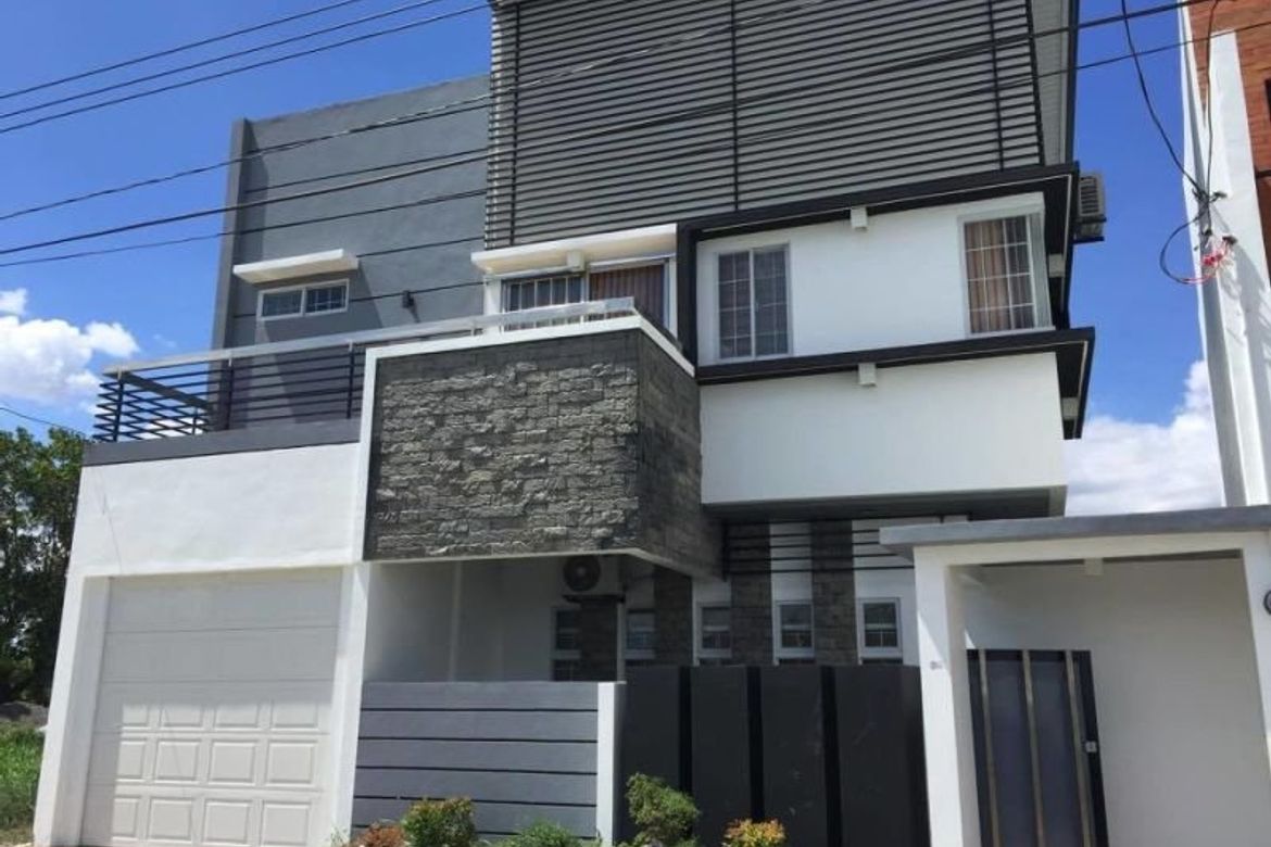 3 Bedroom House for Sale in Tabun, Angeles, Pampanga