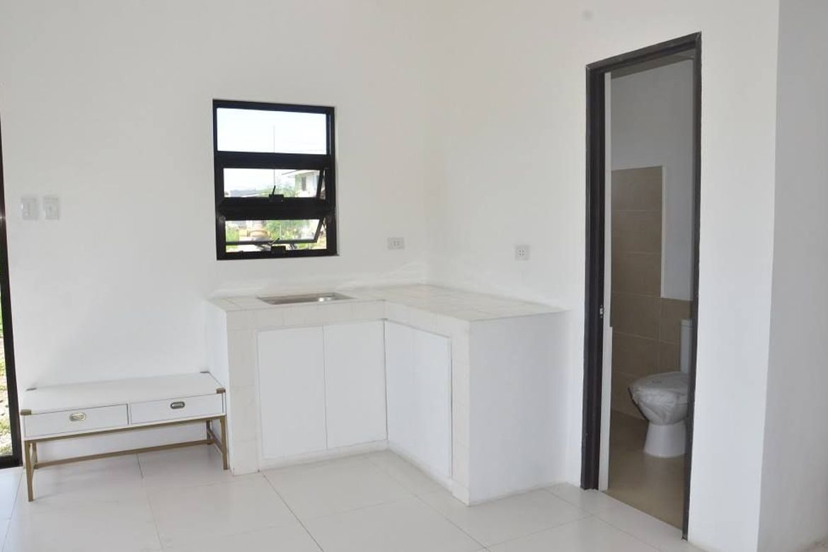 3 Bedroom House for Sale in Tagapo, Santa Rosa, Laguna – photo 7