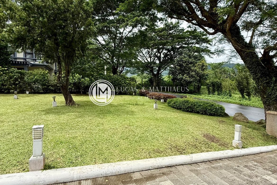 3 Bedroom House for Sale in Tagaytay Highlands, Iruhin East, Tagaytay, Cavite – photo 5