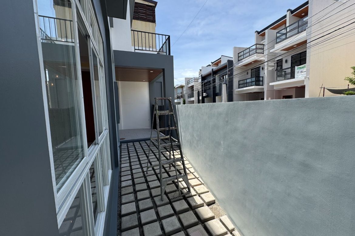 3 Bedroom House for Sale in Talon Singko, Las Piñas, Metro Manila – photo 4