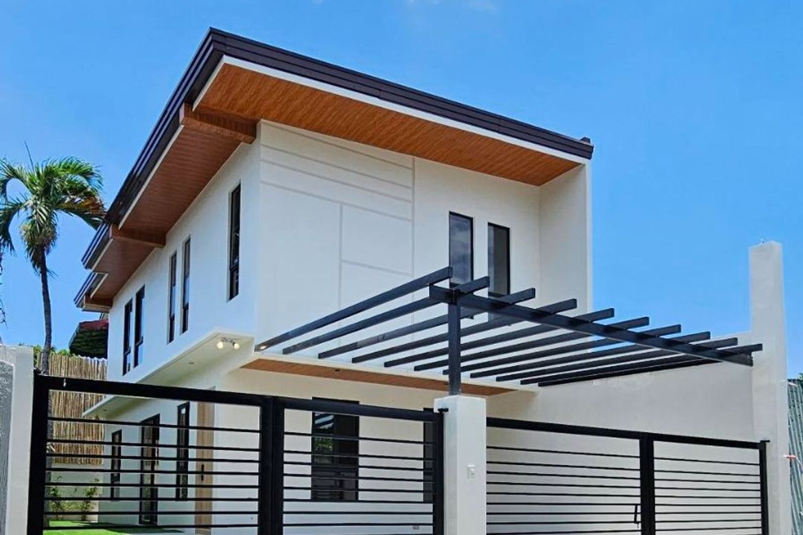 3 Bedroom House for Sale in Talon Tres, Las Piñas, Metro Manila