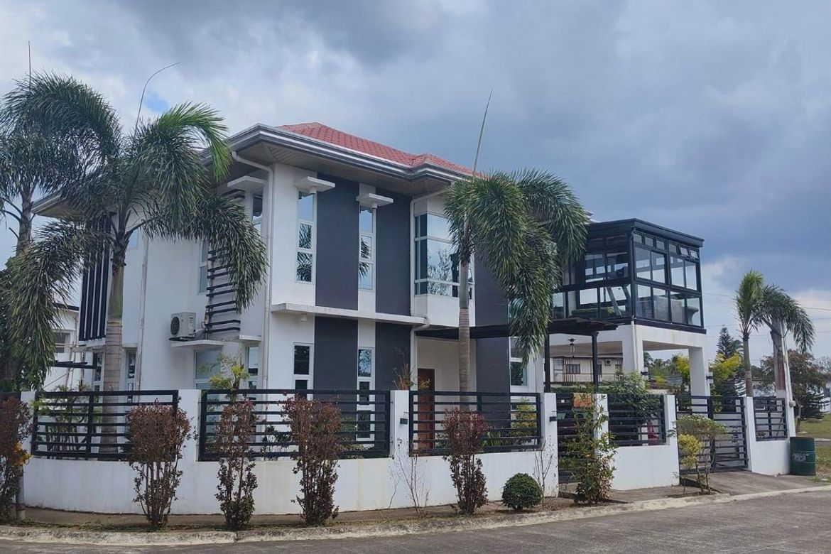 3 Bedroom House for Sale in Tangob, Lipa, Batangas