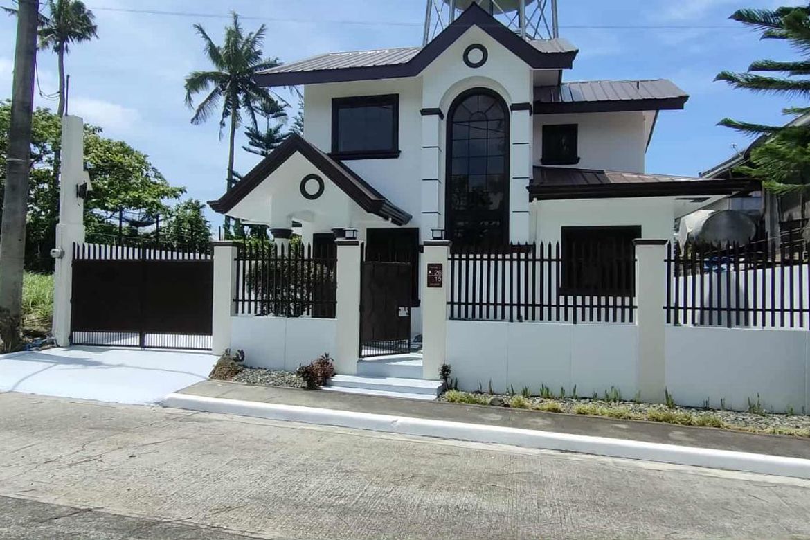 3 Bedroom House for Sale in Tolentino West, Tagaytay, Cavite