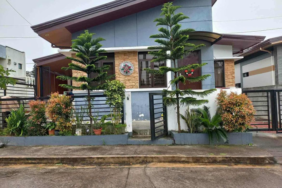 3 Bedroom House for Sale in Tolentino West, Tagaytay, Cavite