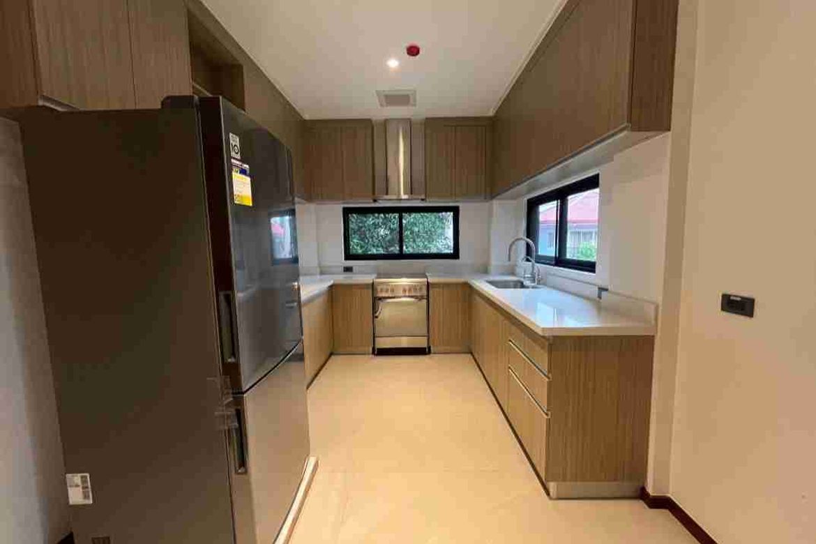 3 Bedroom House for Sale in White Plains, Quezon City, Metro Manila – photo 4