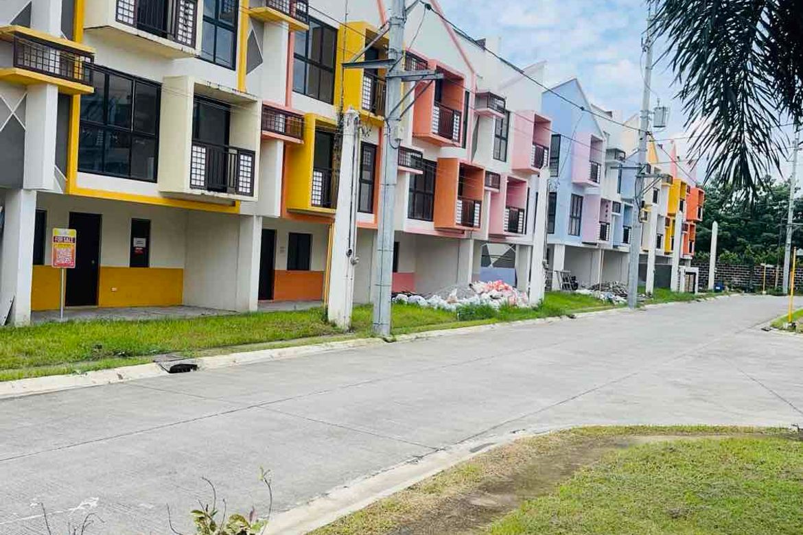 3 Bedroom House for Sale in Zapote, Biñan, Laguna – photo 3