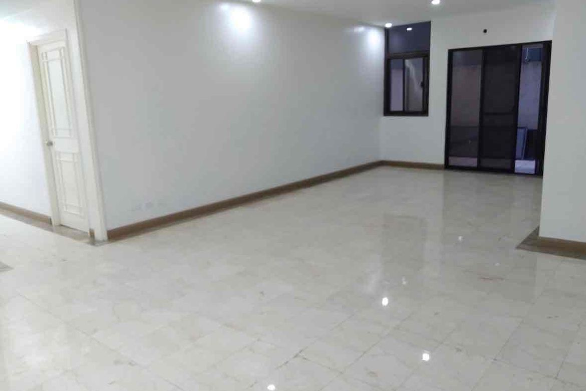 3 Bedroom Office for Sale in Greenhills, San Juan, Metro Manila near MRT-3 Santolan – photo 3